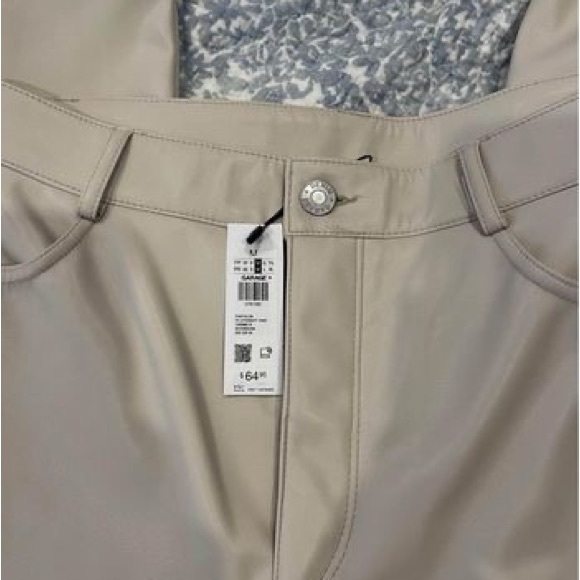 Size medium garage leather pants. - Picture 2 of 2
